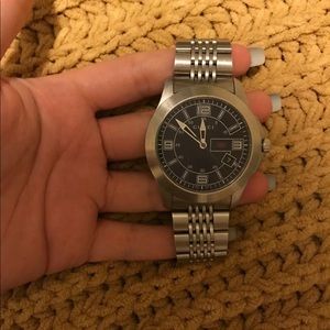 Men’s Gucci watch